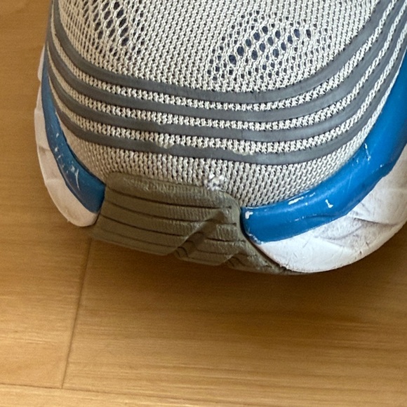 HOKA MEN’S BONDI ROAD RUNNING WALKING TRAINING ATHLETIC SHOES SIZE 9.5 GRAY BLUE main image 12